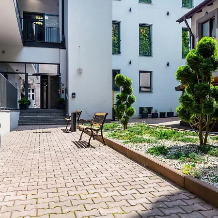 Aparthotel Cracovia Residence-3
